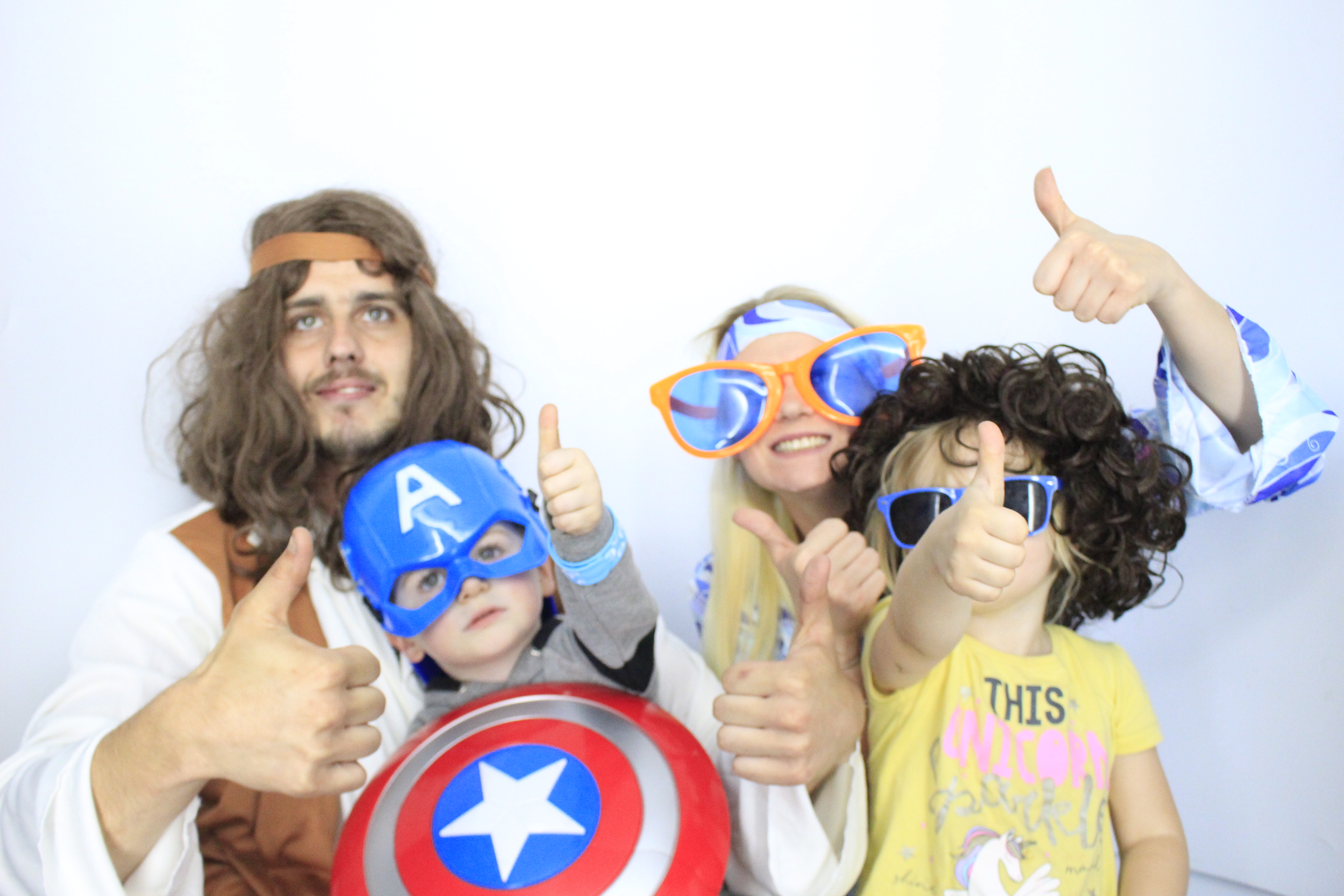 Jodie’s 40th Birthday | View more photos from the event at gallery.myphotoboothexperience.co.uk/u/MyPhotoBoothExperienceLtd/Jodie’s-40th-Birthday
